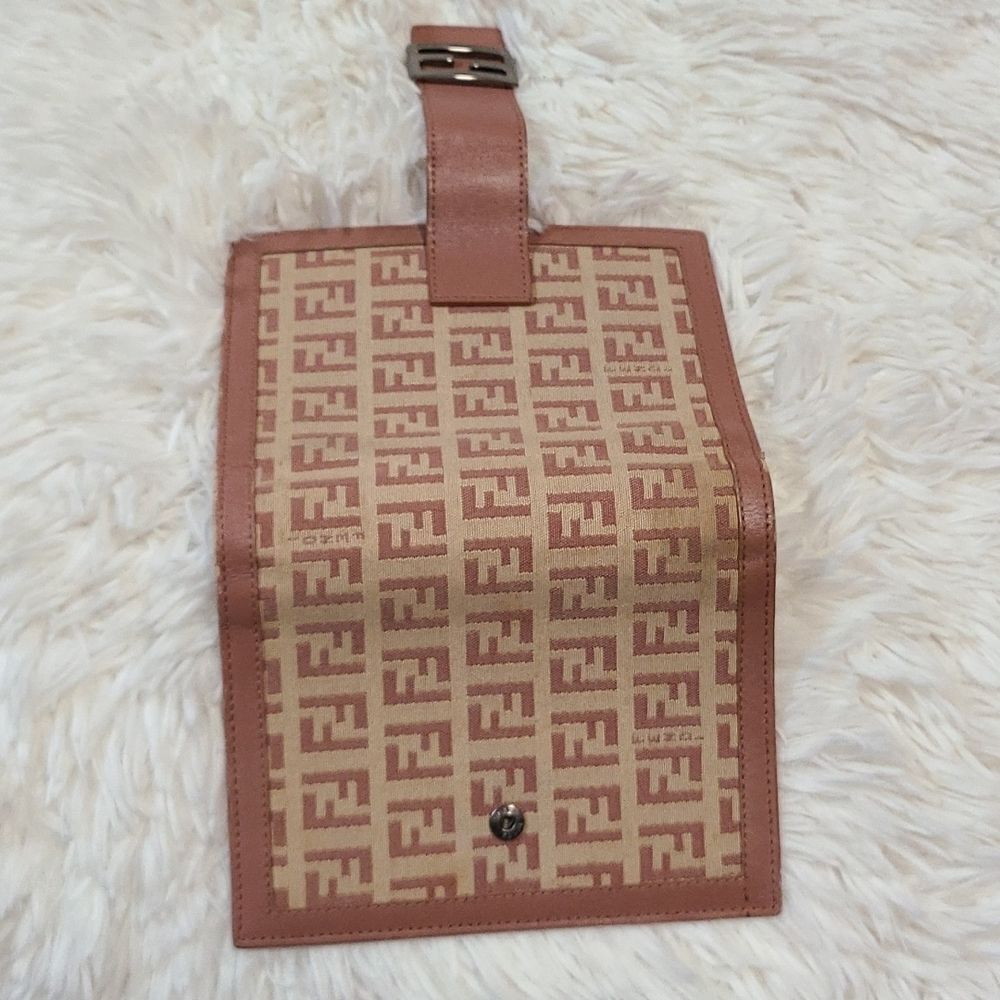 💯 Authentic Fendi Organizer 🍀 - Picture 12 of 15